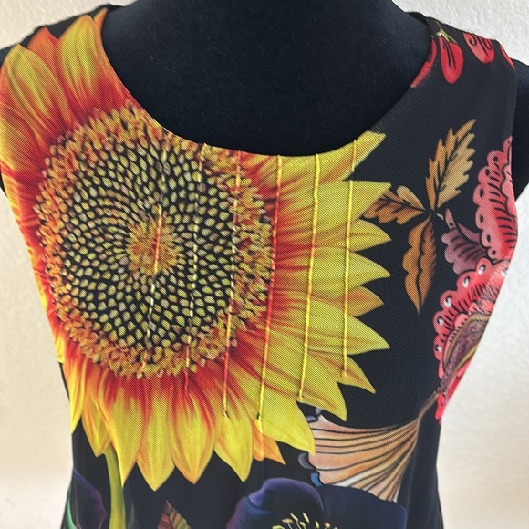 Desigual $150 Mesh Floral Sunflower Sleeveless Top 0013 - Picture 5 of 9